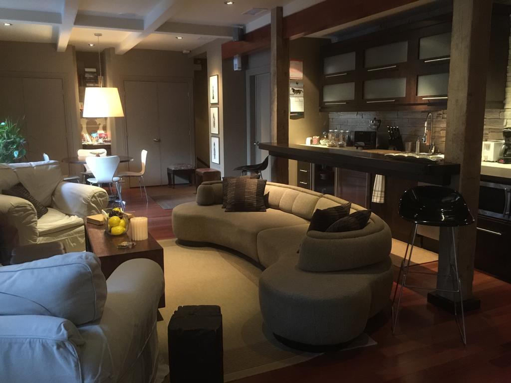 Sir Montcalm Gite B&Bモントリオール エクステリア 写真