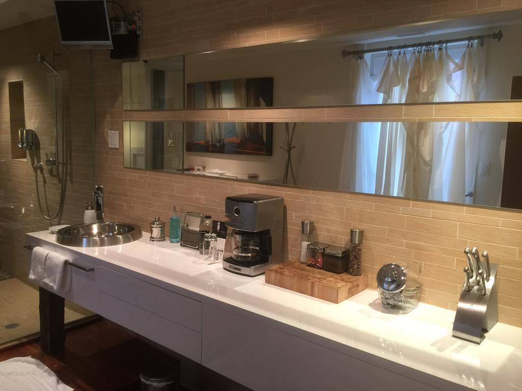 Sir Montcalm Gite B&Bモントリオール エクステリア 写真