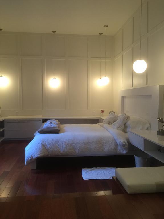 Sir Montcalm Gite B&Bモントリオール エクステリア 写真