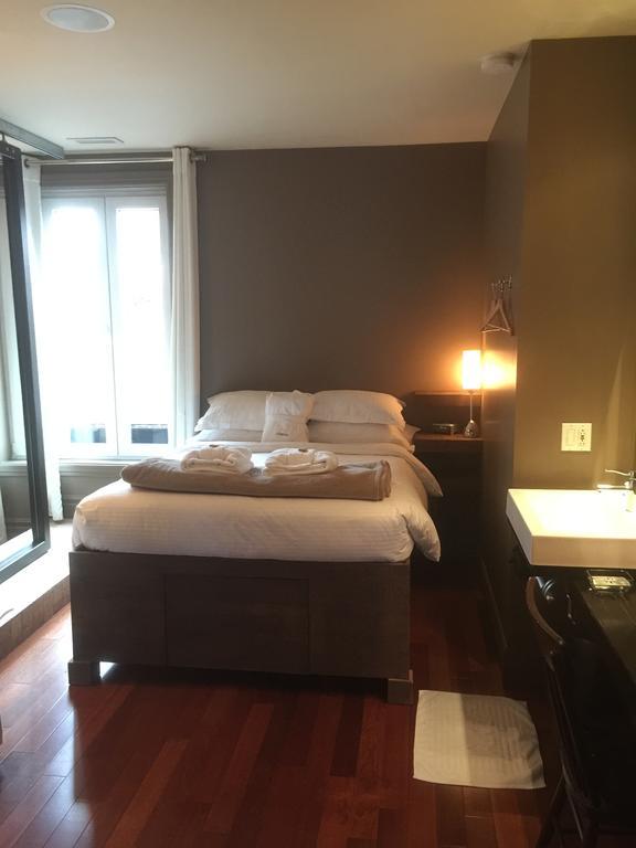 Sir Montcalm Gite B&Bモントリオール エクステリア 写真