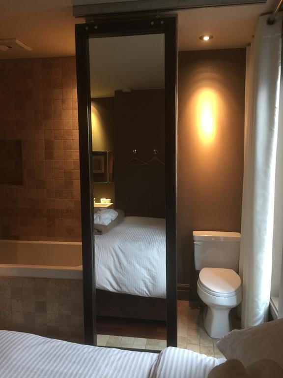 Sir Montcalm Gite B&Bモントリオール エクステリア 写真